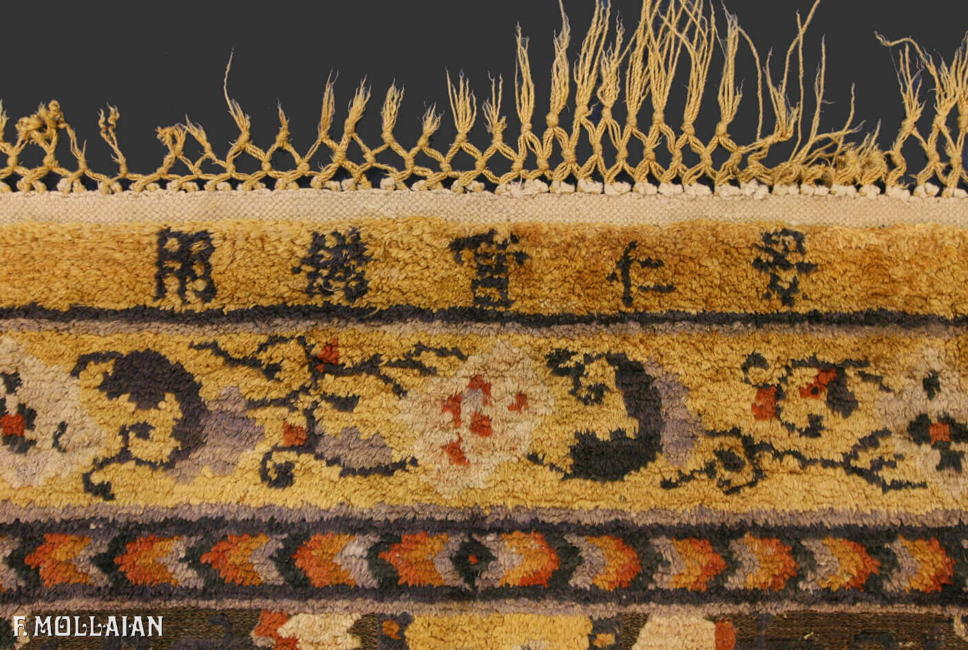 قالی آنتیک چینی نینگ‌شیا سوف فلزدار کد:۱۷۳۳۵۸۲۱